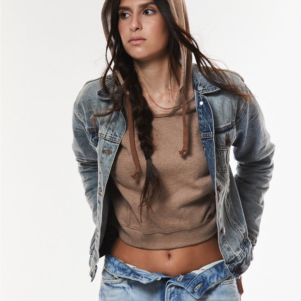 Nike Cropped Oversized Hoodie